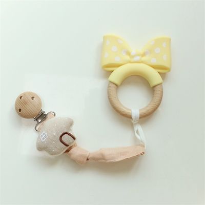 गैर विषैले सामग्री और प्यारा पशु डिजाइन के साथ लचीला सिलिकॉन बेबी Teether सेट नवजात शिशु डमी Teething खिलौने