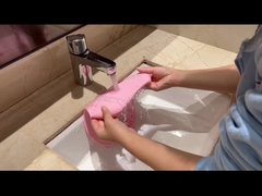 BPA फ्री सॉफ्ट पर्सनलाइज्ड सिलिकॉन बिब, वाटरप्रूफ सिलिकॉन फूड कैचर बिब्स